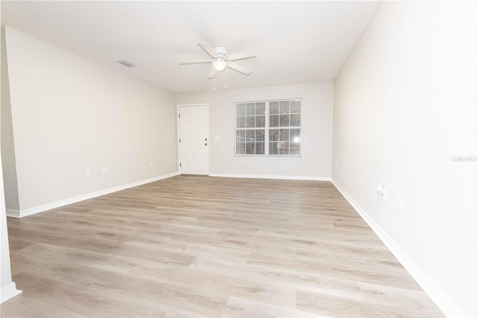 4438 CALAMONDIN ST, LADY LAKE, FL — photo 13