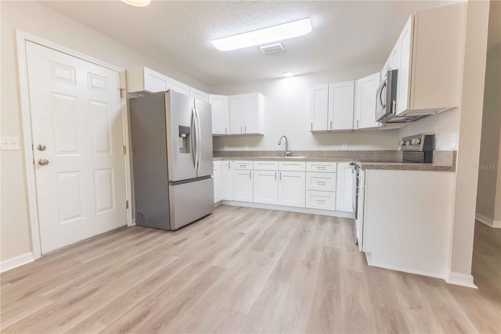 4438 CALAMONDIN ST, LADY LAKE, FL — photo 18