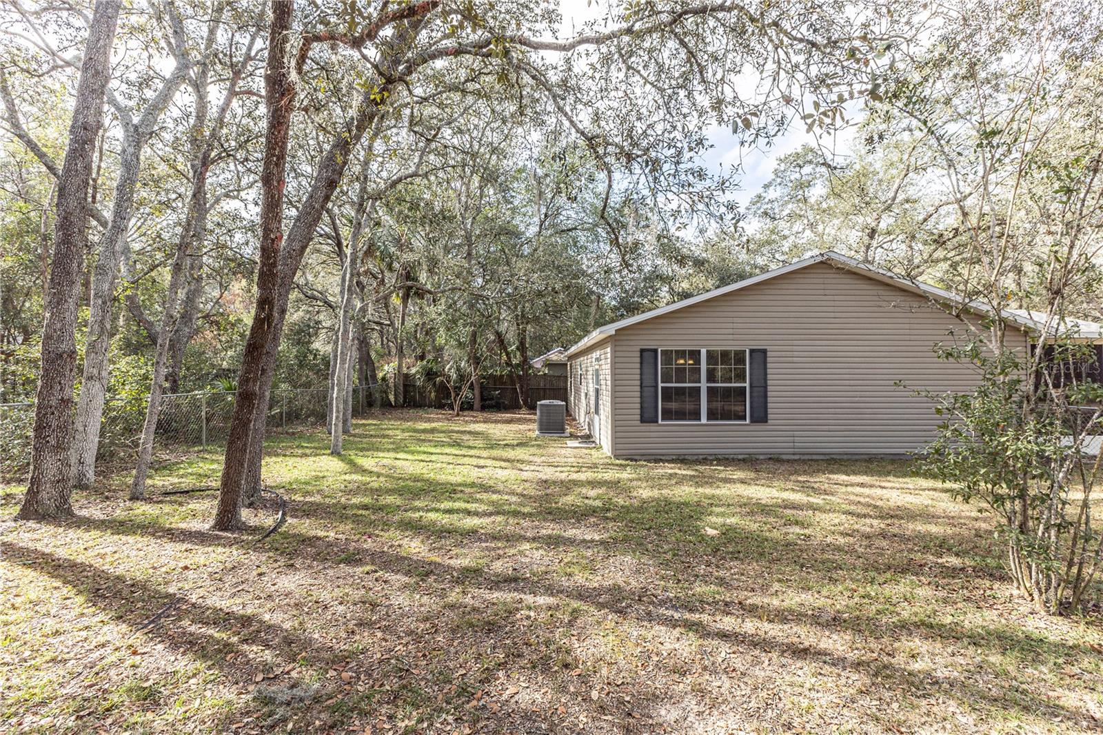 4438 CALAMONDIN ST, LADY LAKE, FL — photo 51