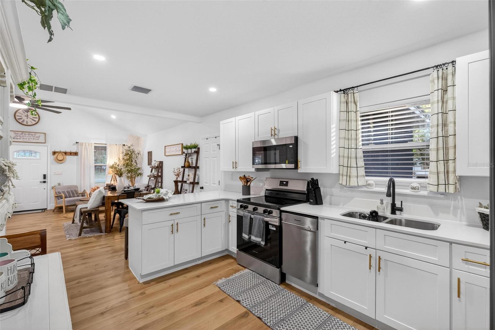 1503 GRANITE STATE CT, MOUNT DORA, FL — photo 53