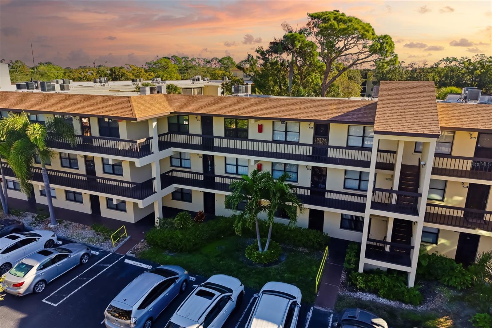425 30TH AVE W #C112, BRADENTON, FL — photo 47