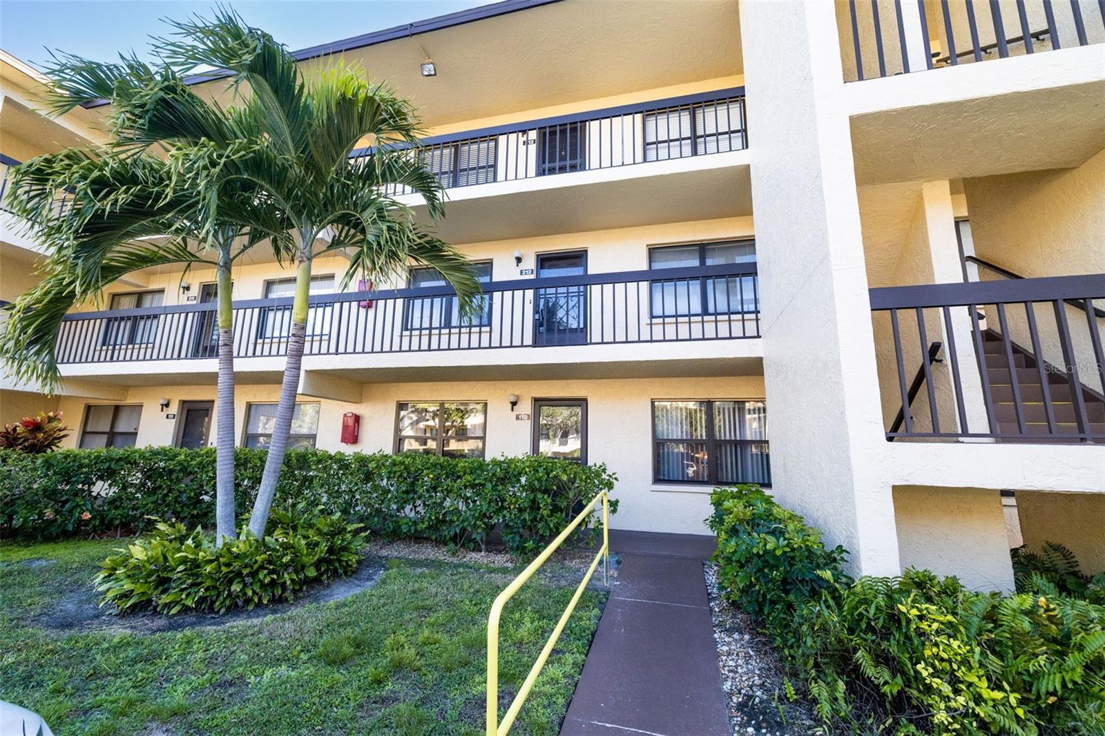 425 30TH AVE W #C112, BRADENTON, FL