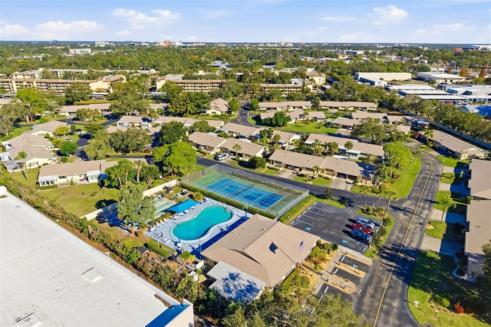 425 30TH AVE W #C112, BRADENTON, FL — photo 39