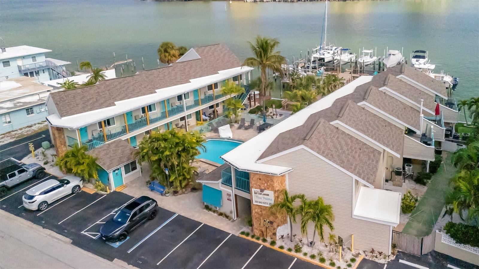 673 BAY ESPLANADE #204, CLEARWATER BEACH, FL — photo 4