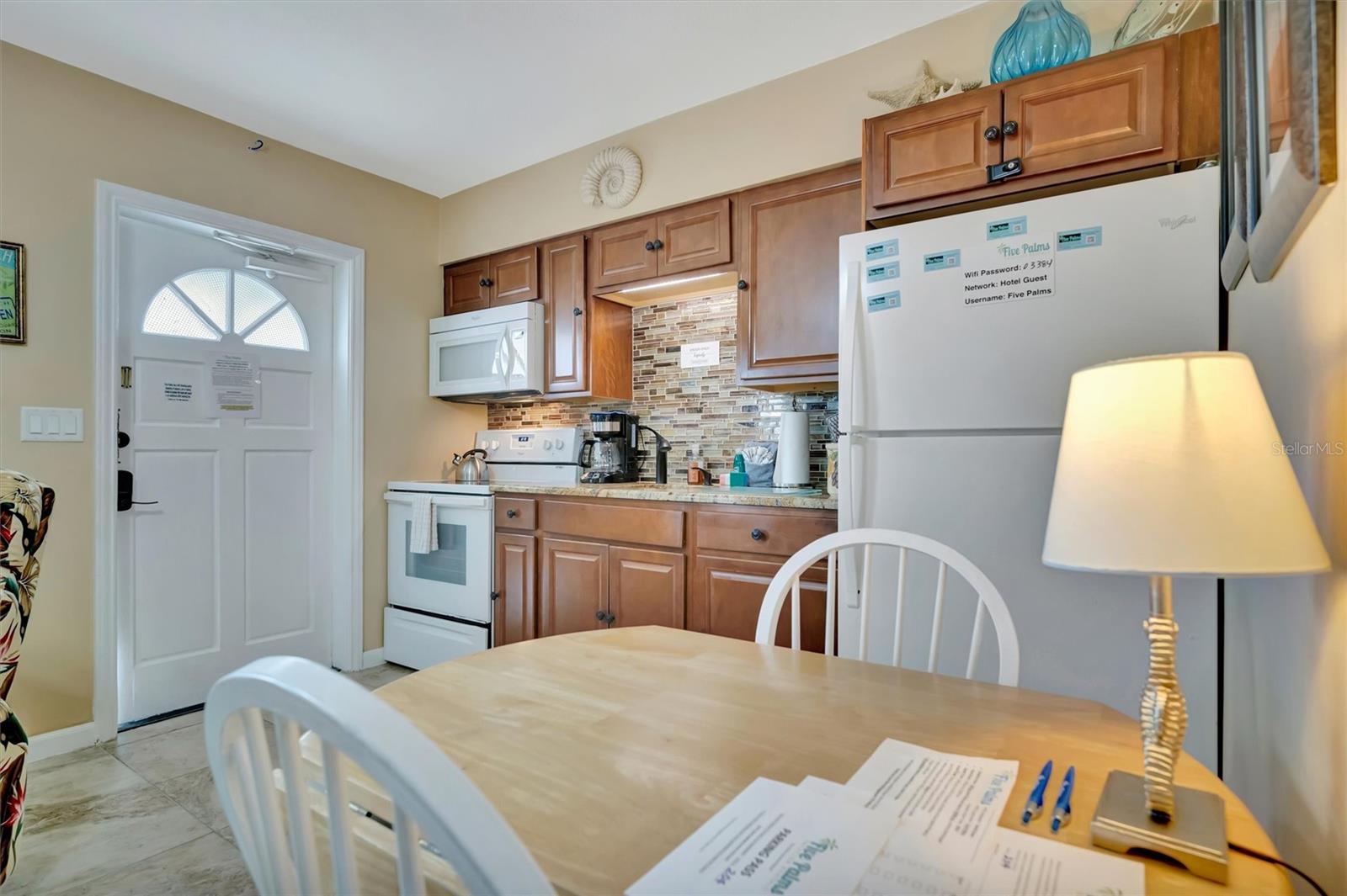 673 BAY ESPLANADE #204, CLEARWATER BEACH, FL — photo 17
