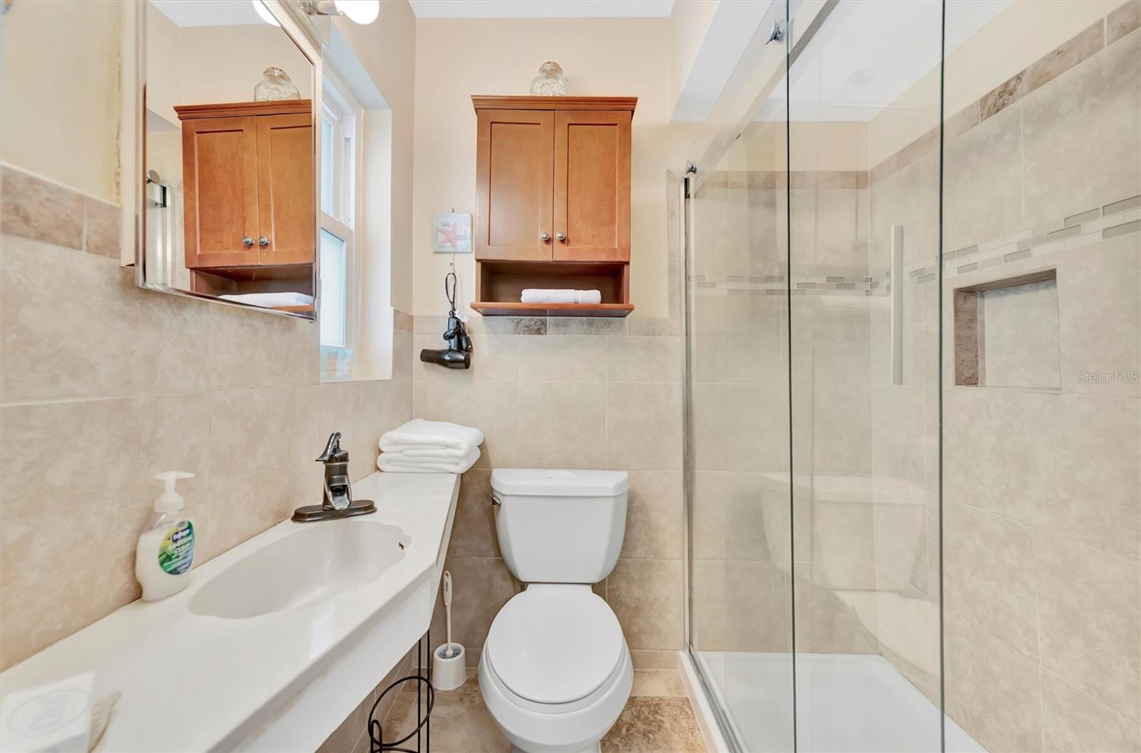673 BAY ESPLANADE #204, CLEARWATER BEACH, FL — photo 25