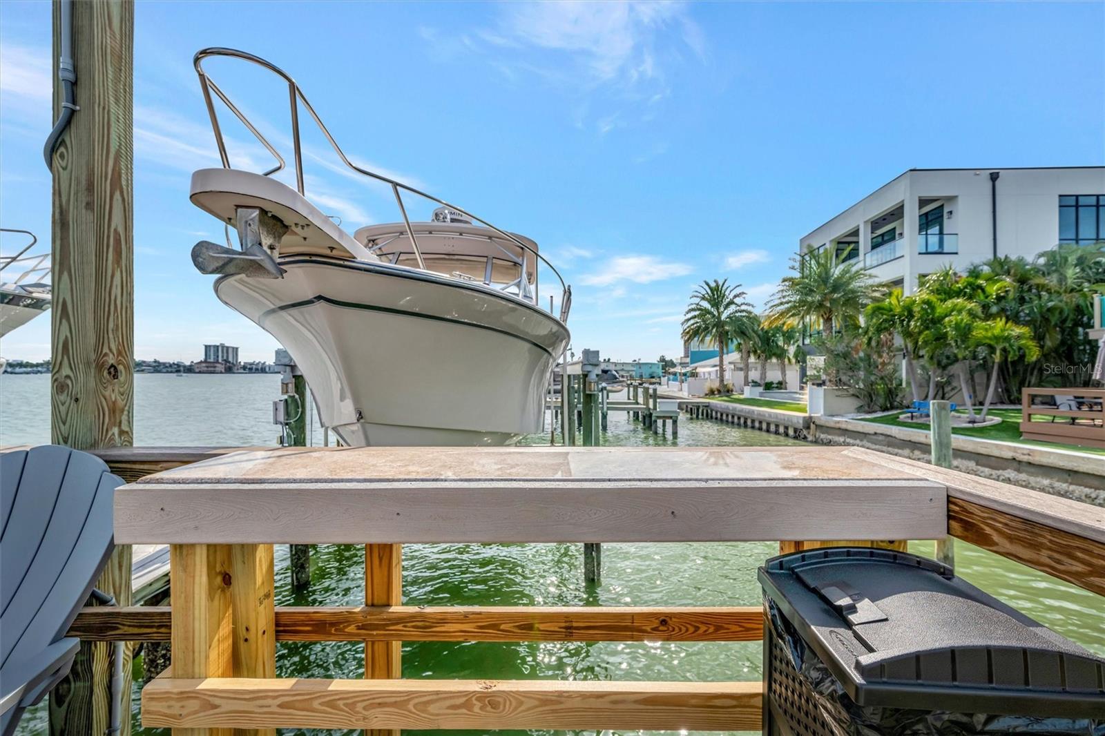 673 BAY ESPLANADE #204, CLEARWATER BEACH, FL — photo 31
