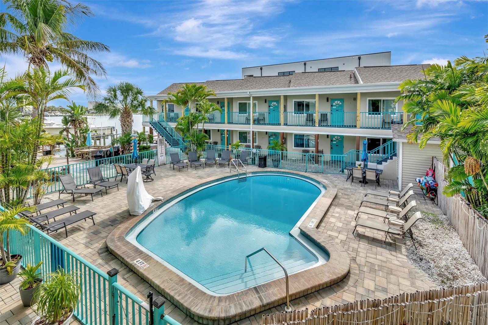 673 BAY ESPLANADE #204, CLEARWATER BEACH, FL — photo 45