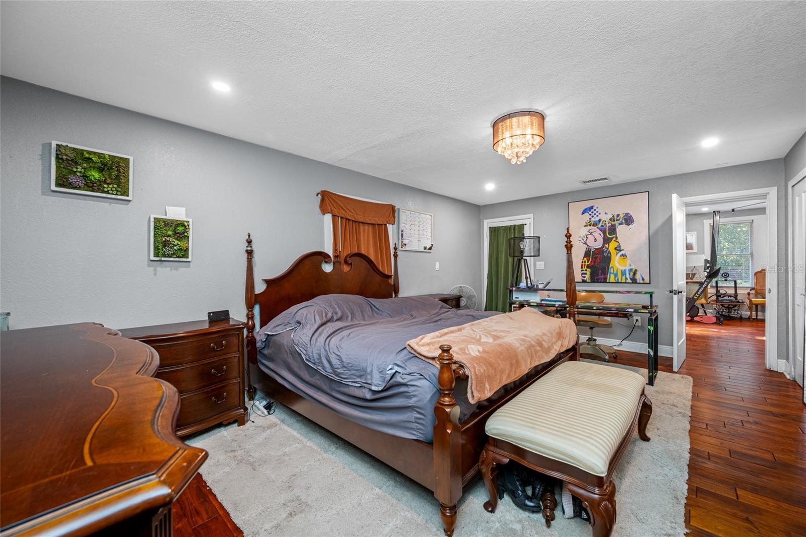 304 W HENRY AVE, TAMPA, FL — photo 30