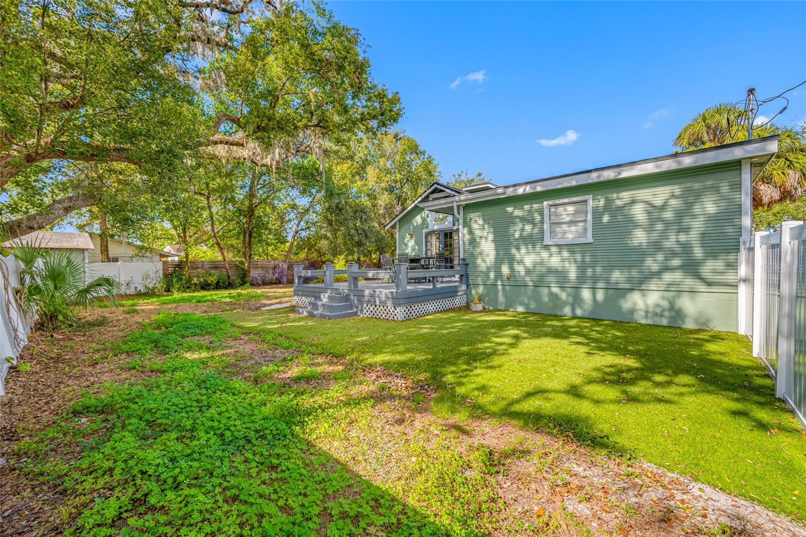 304 W HENRY AVE, TAMPA, FL — photo 52