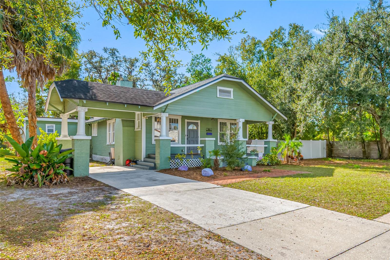 304 W HENRY AVE, TAMPA, FL — photo 59