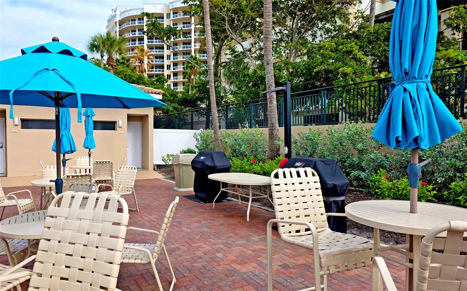 1212 BEN FRANKLIN DR #1205, SARASOTA, FL — photo 31