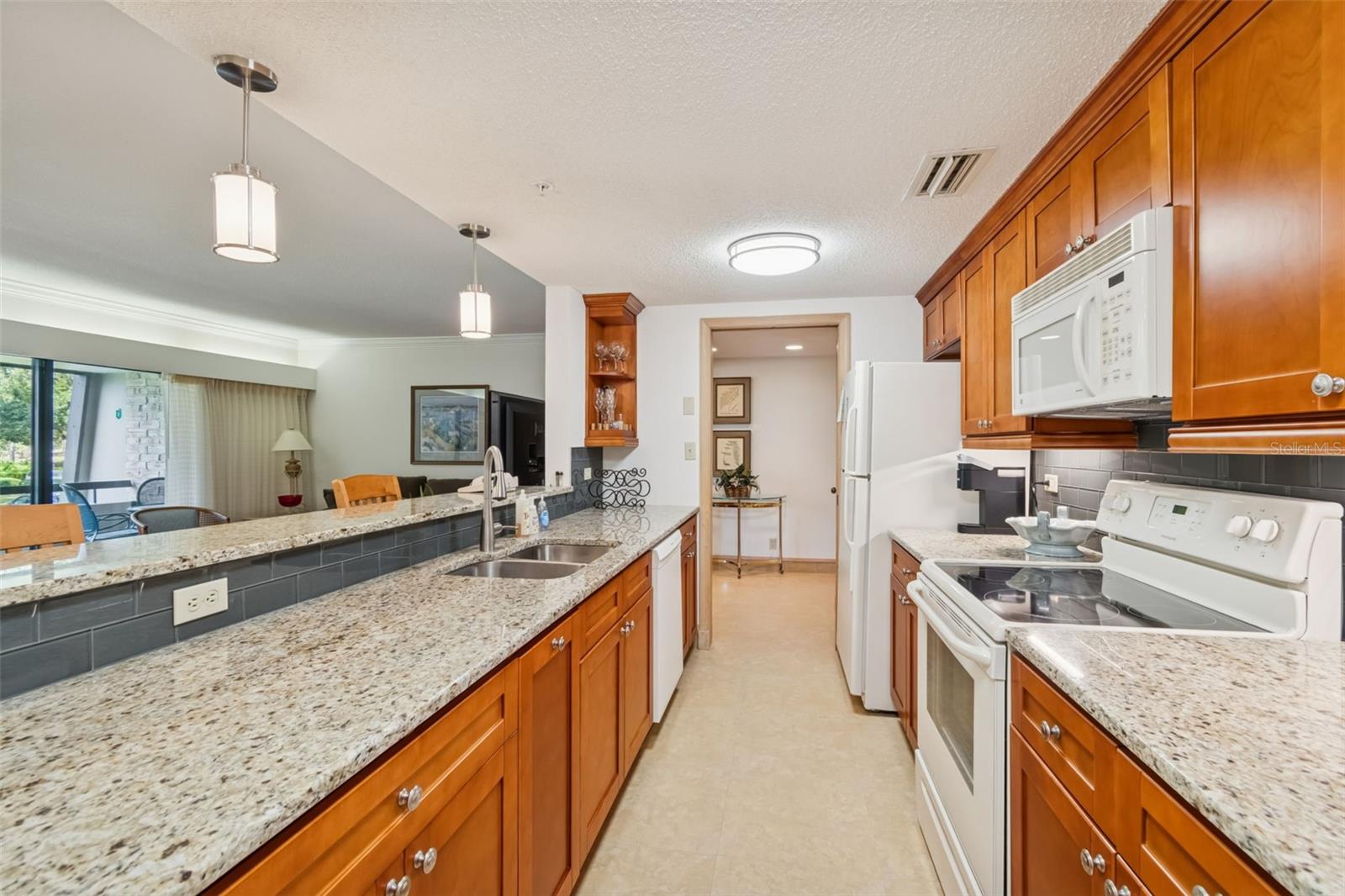 36750 US HIGHWAY 19 N #17208, PALM HARBOR, FL — photo 10