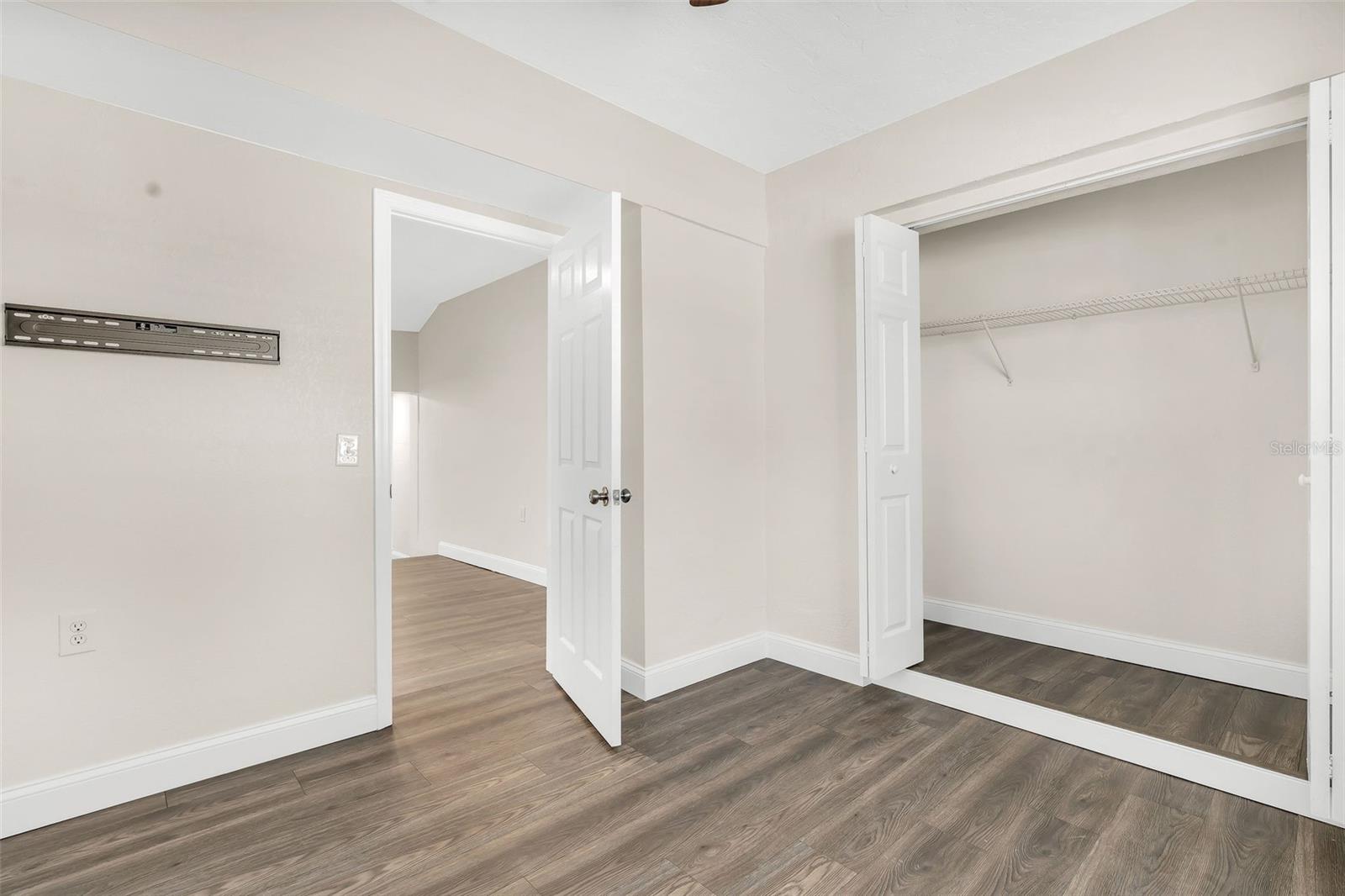 2140 22ND AVE N, ST PETERSBURG, FL — photo 26