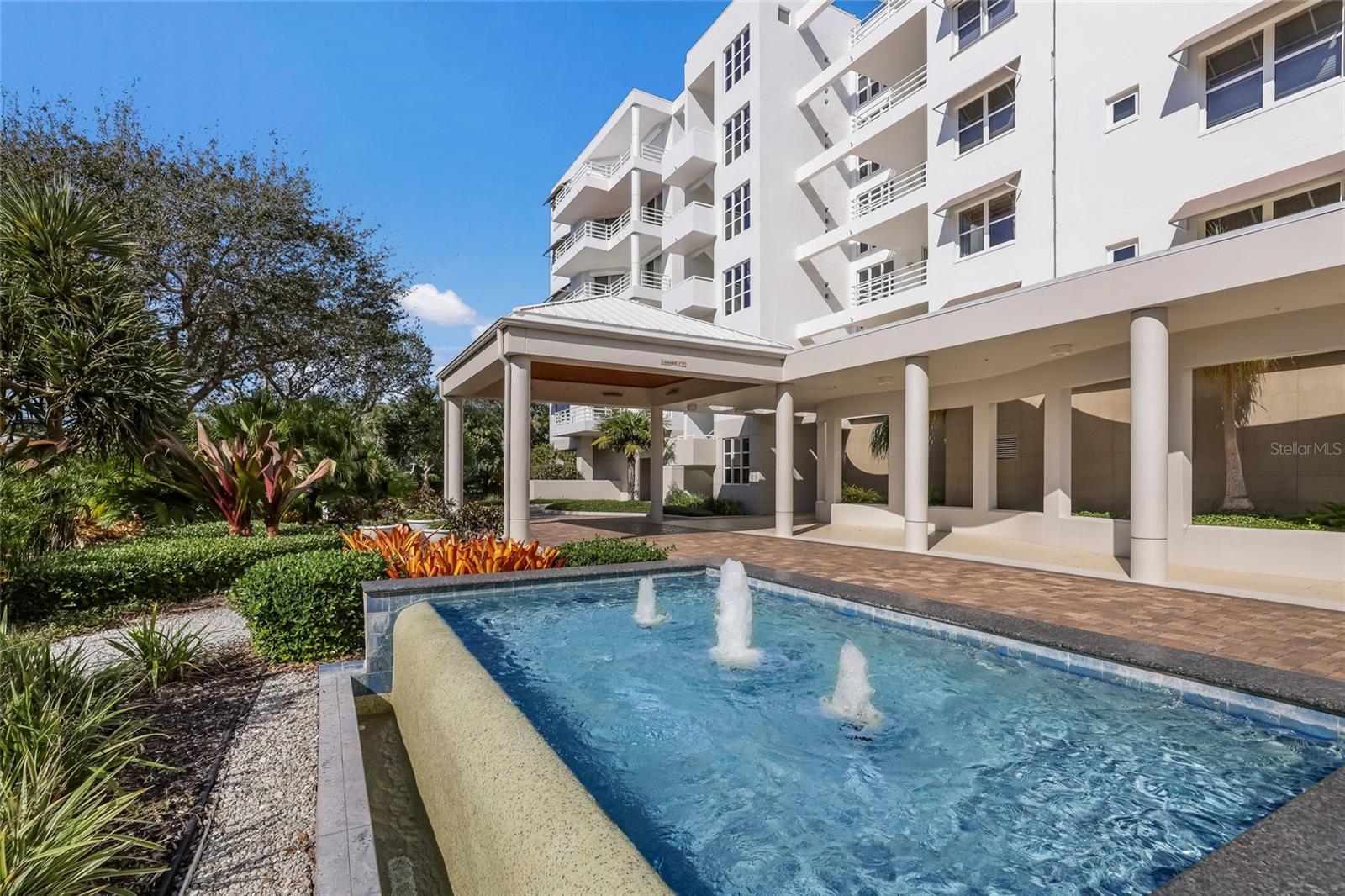 2550 HARBOURSIDE DR #333, LONGBOAT KEY, FL — photo 40