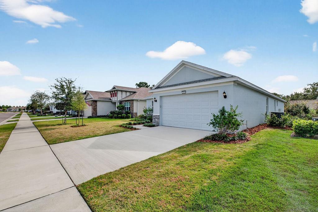 2046 WALLINGFORD LOOP, MOUNT DORA, FL — photo 4