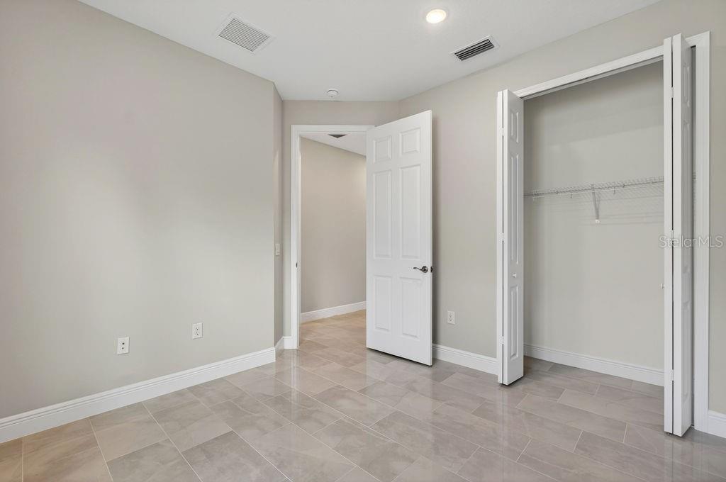 2046 WALLINGFORD LOOP, MOUNT DORA, FL — photo 28