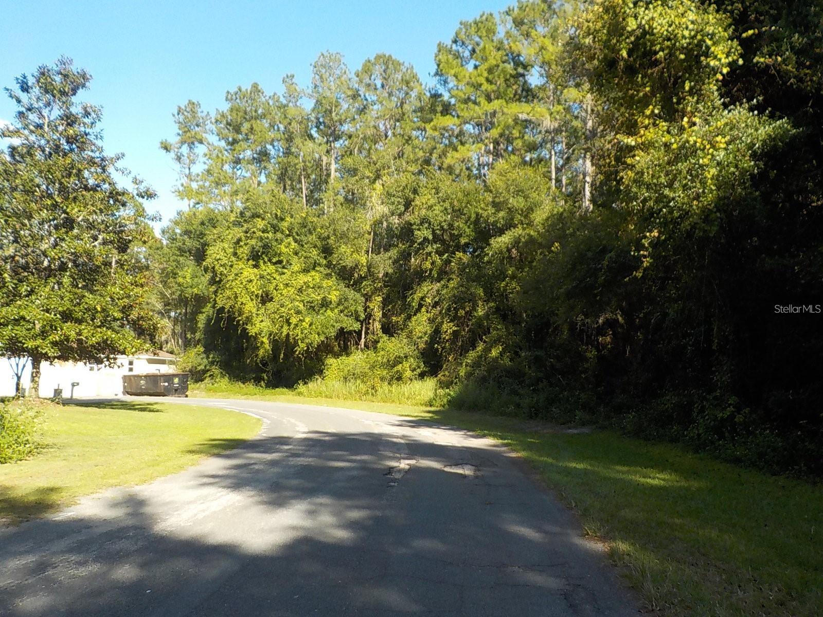 11641 N KENLAKE CIR, DUNNELLON, FL — photo 2
