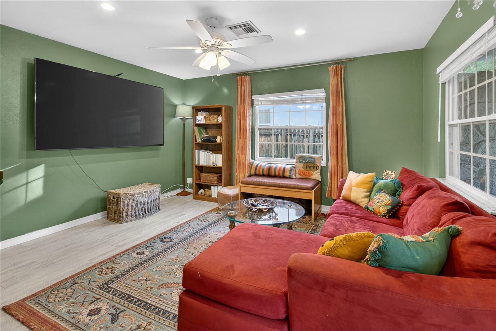 5021 37TH AVE N, ST PETERSBURG, FL — photo 11