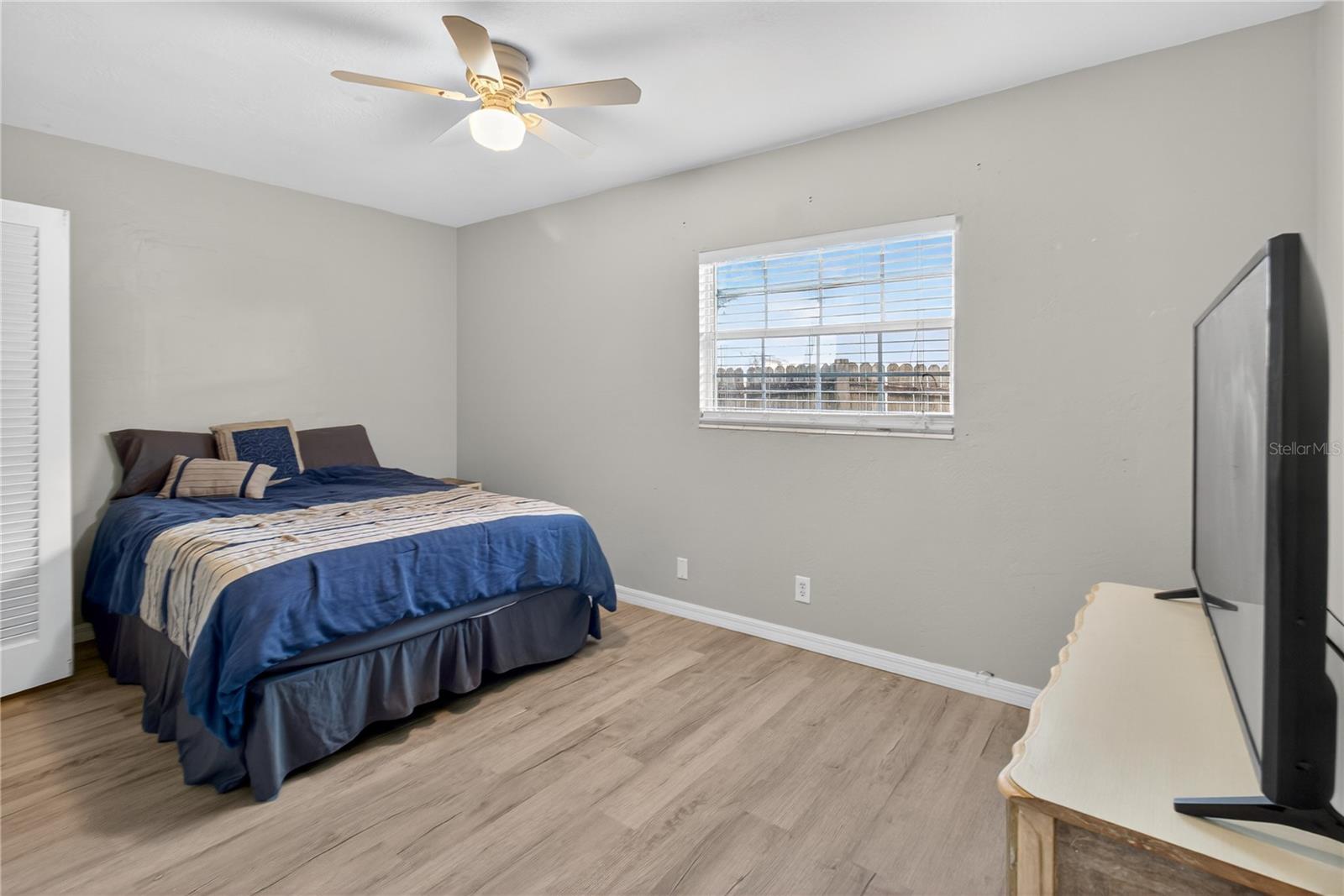 5021 37TH AVE N, ST PETERSBURG, FL — photo 15