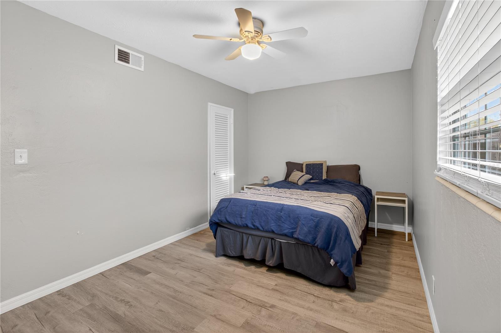 5021 37TH AVE N, ST PETERSBURG, FL — photo 16