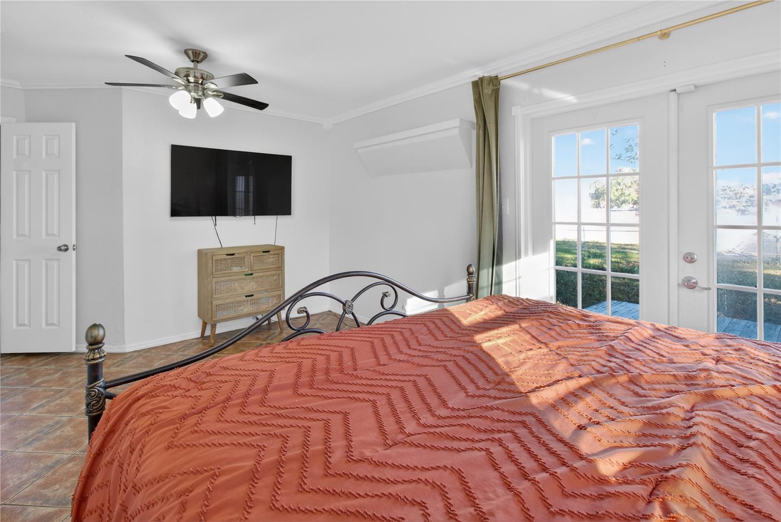 5021 37TH AVE N, ST PETERSBURG, FL — photo 22