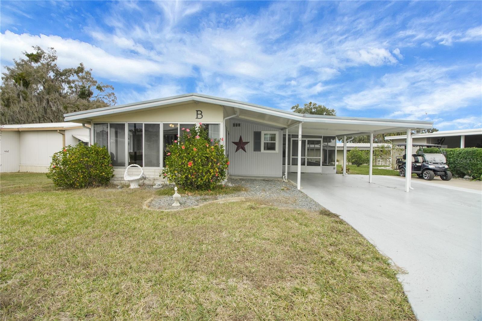 11 ORANGEWOOD DR, FRUITLAND PARK, FL