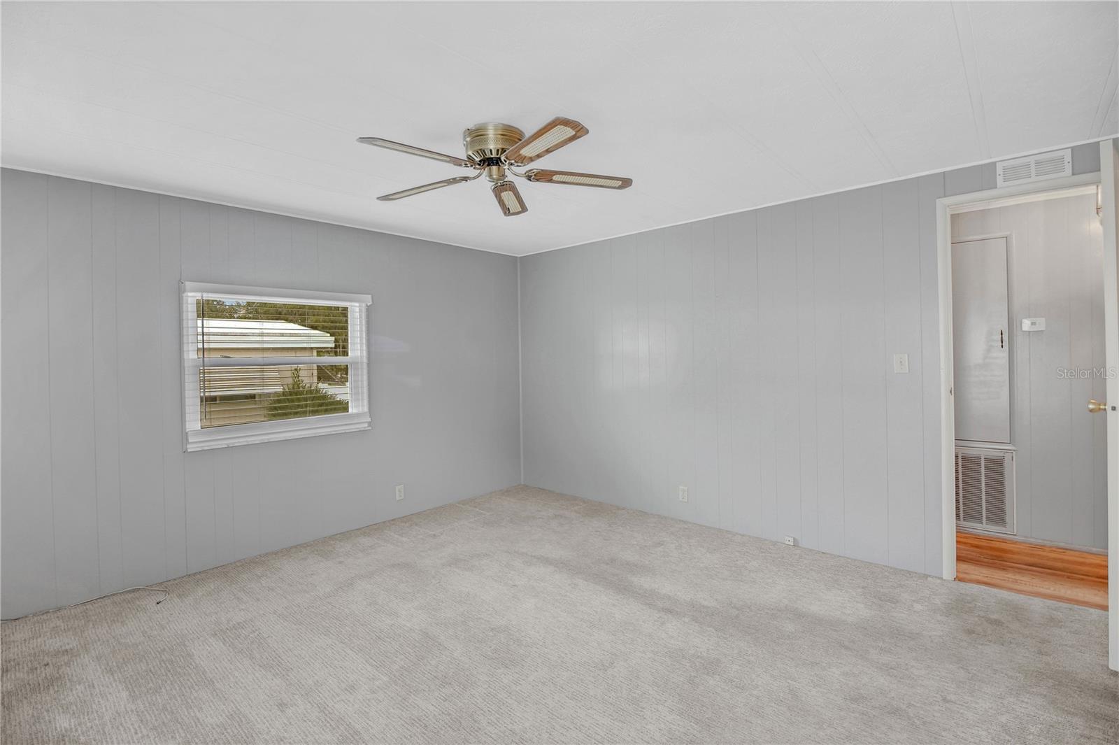 11 ORANGEWOOD DR, FRUITLAND PARK, FL — photo 45