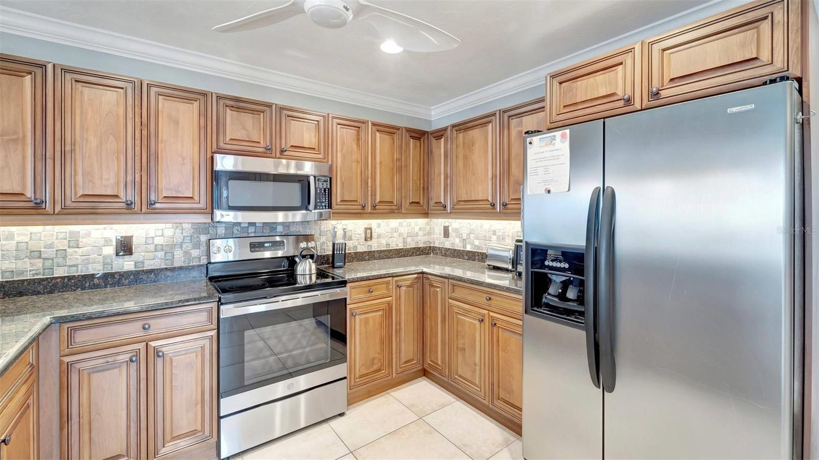 1125 W PEPPERTREE DR #705, SARASOTA, FL — photo 20