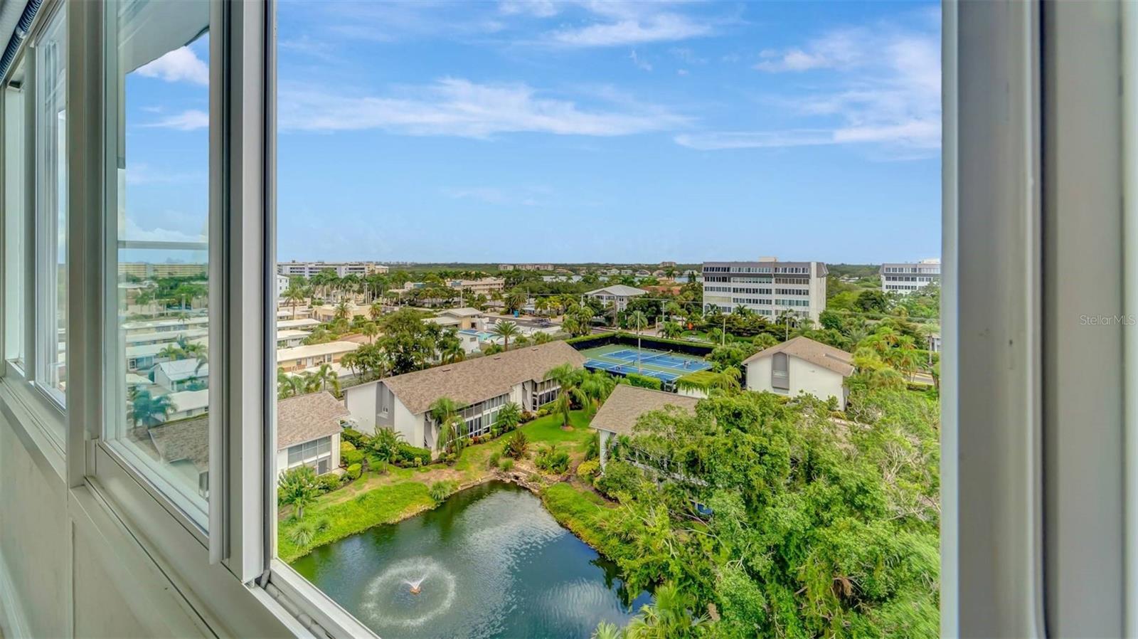 1125 W PEPPERTREE DR #705, SARASOTA, FL — photo 30