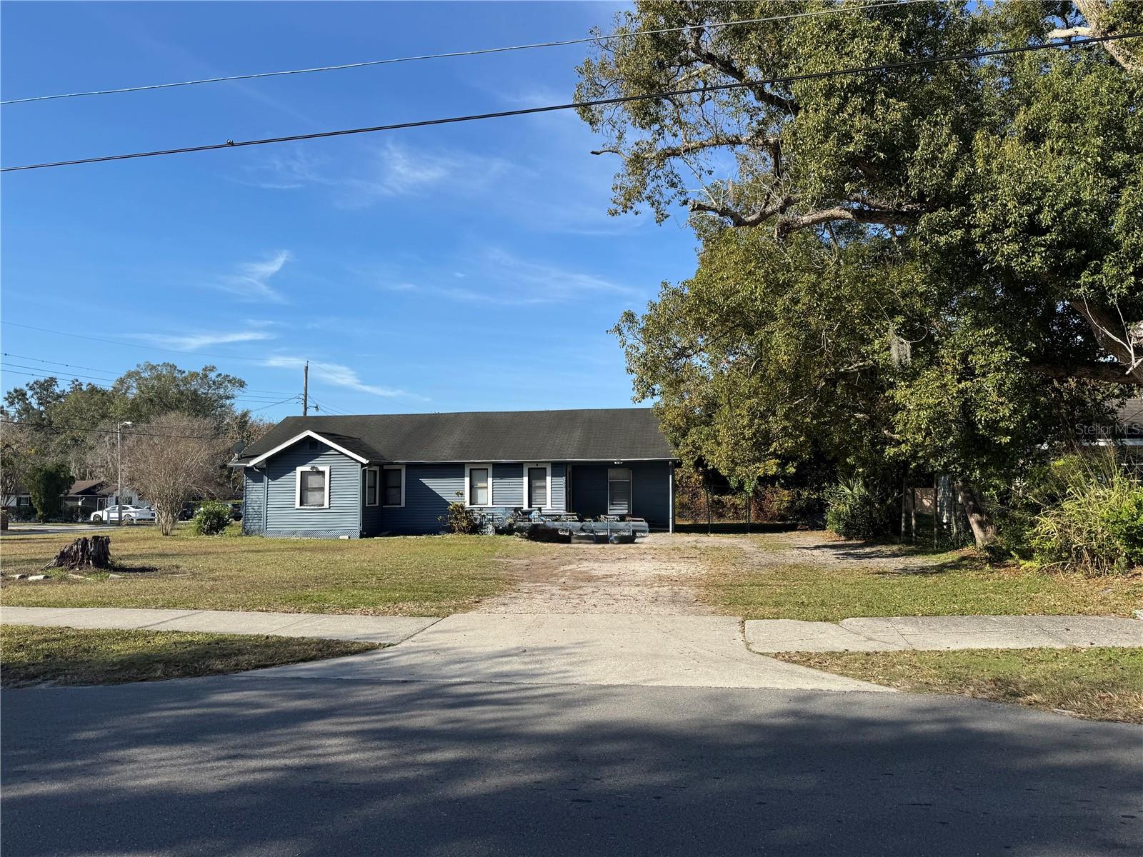 1049 PLATEAU AVE, LAKELAND, FL
