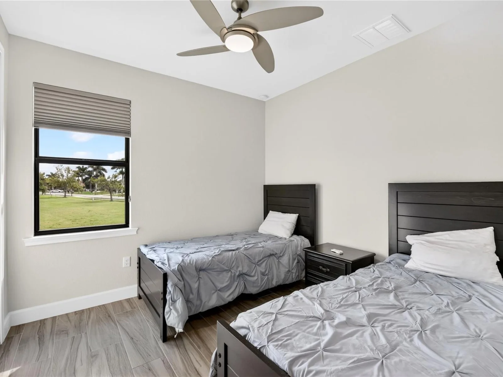 609 MONACO DR, PUNTA GORDA, FL — photo 41