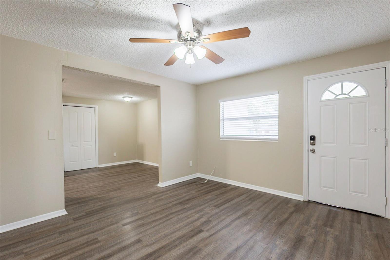 2115 E ELLICOTT ST, TAMPA, FL — photo 13