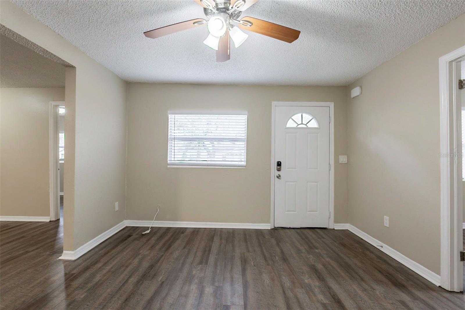 2115 E ELLICOTT ST, TAMPA, FL — photo 14