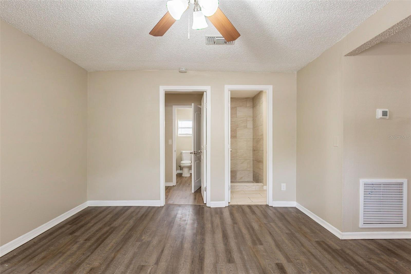 2115 E ELLICOTT ST, TAMPA, FL — photo 16