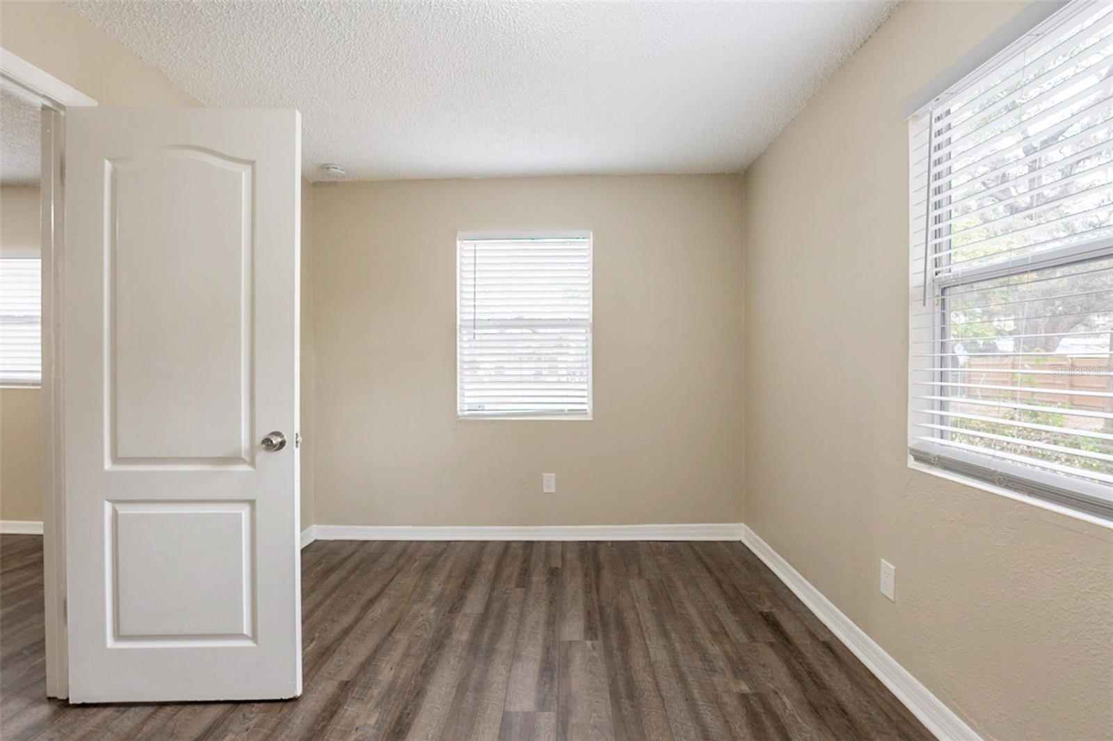 2115 E ELLICOTT ST, TAMPA, FL — photo 20