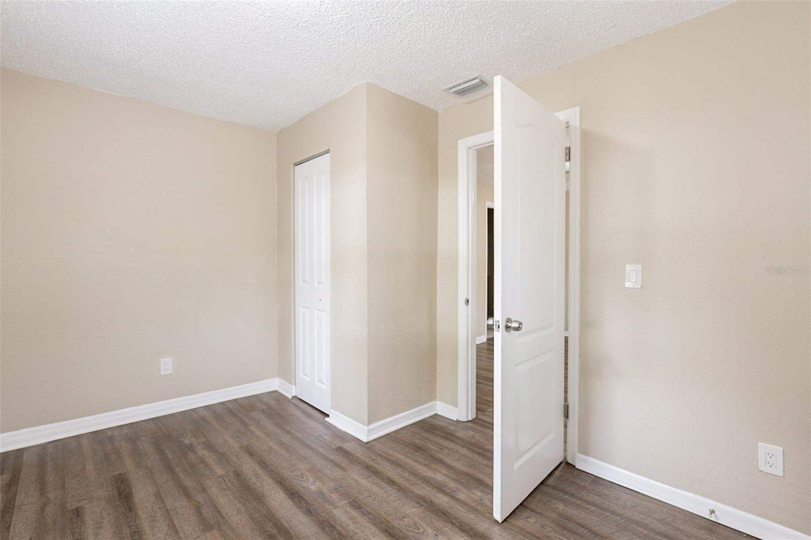 2115 E ELLICOTT ST, TAMPA, FL — photo 22