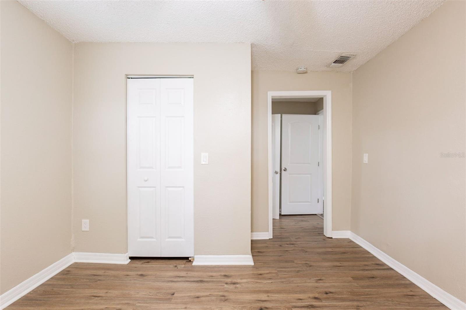 2115 E ELLICOTT ST, TAMPA, FL — photo 25