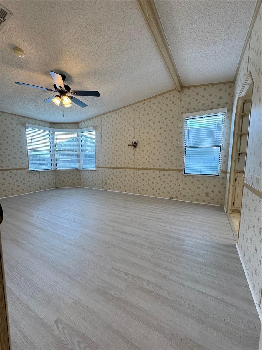 25100 PINE HL, LEESBURG, FL — photo 57