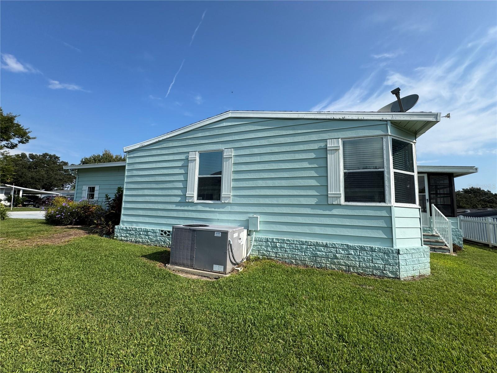 25100 PINE HL, LEESBURG, FL — photo 151