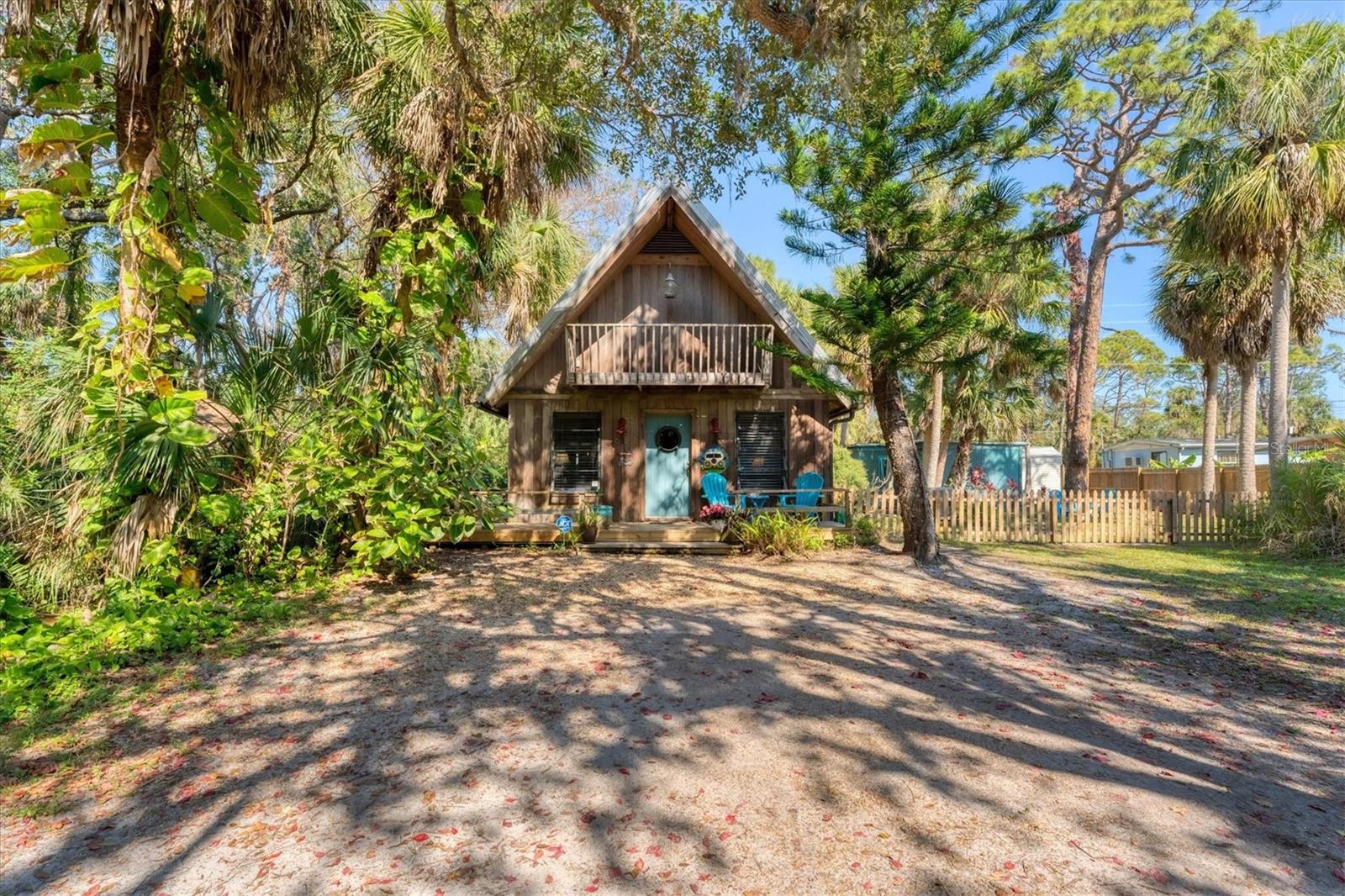 681 OLIVE ST, ENGLEWOOD, FL