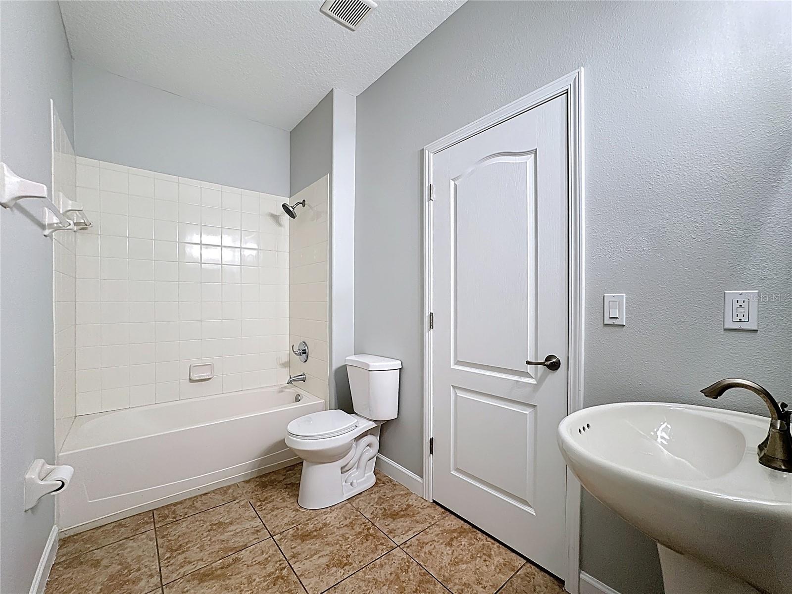 4764 COPPOLA DR, MOUNT DORA, FL — photo 40