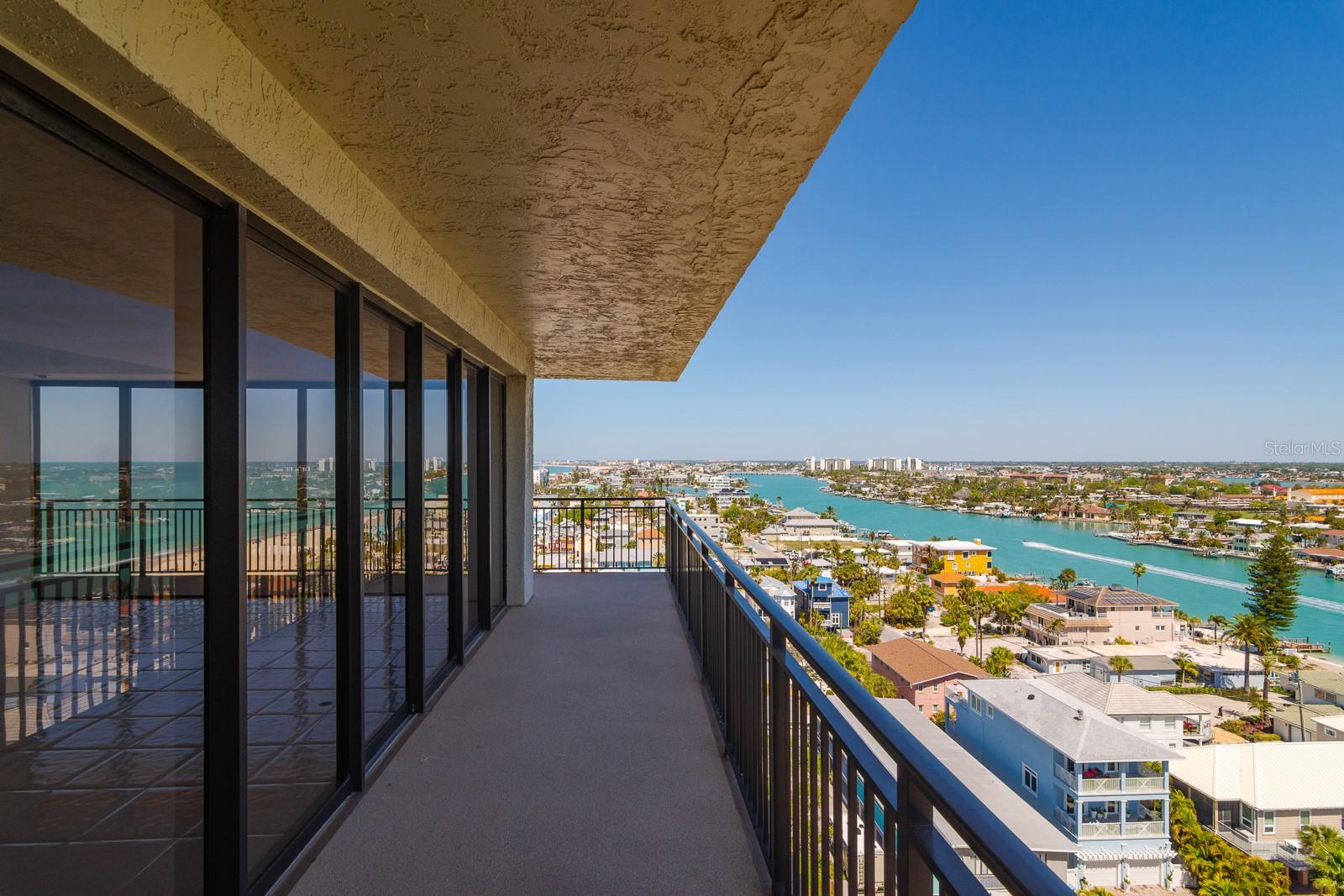 7650 BAYSHORE DR #1105, TREASURE ISLAND, FL — photo 15