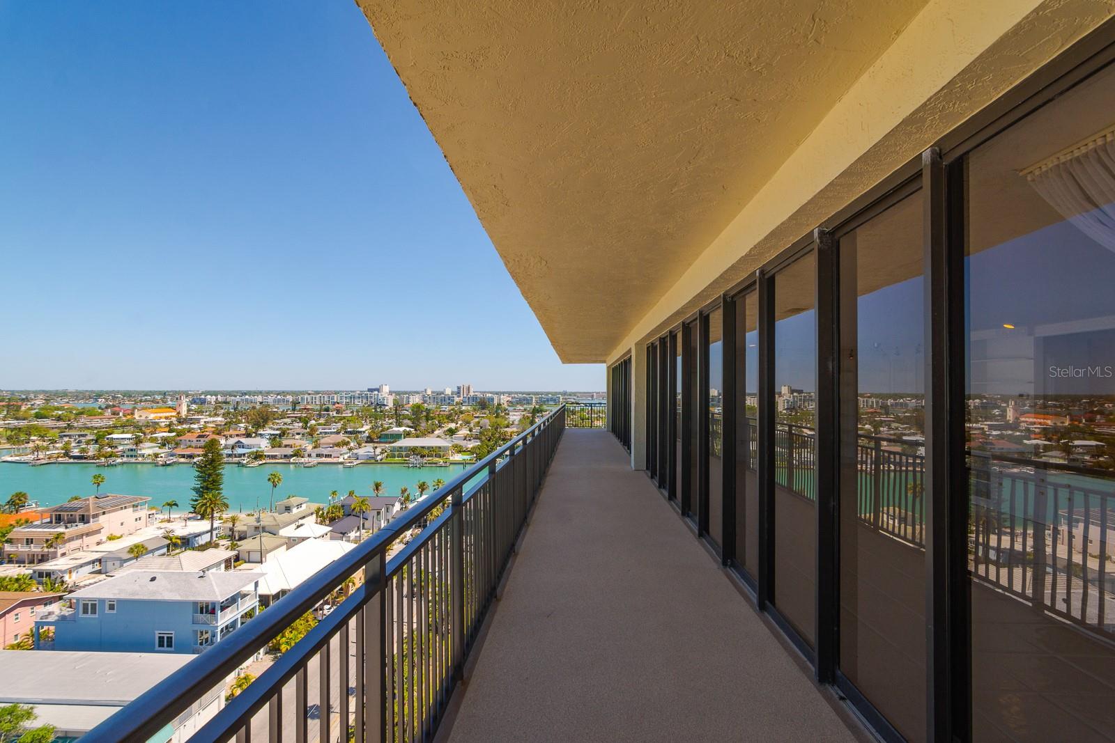 7650 BAYSHORE DR #1105, TREASURE ISLAND, FL — photo 16