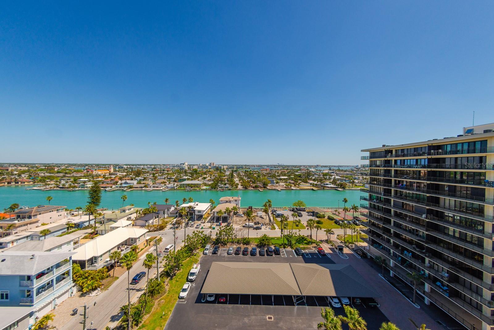 7650 BAYSHORE DR #1105, TREASURE ISLAND, FL — photo 33