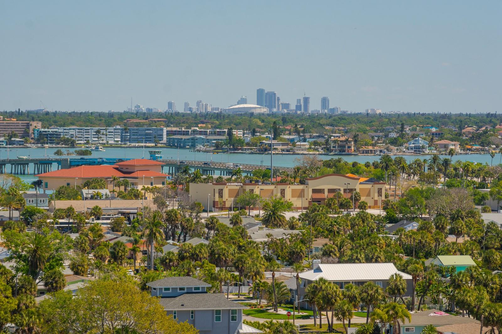 7650 BAYSHORE DR #1105, TREASURE ISLAND, FL — photo 35