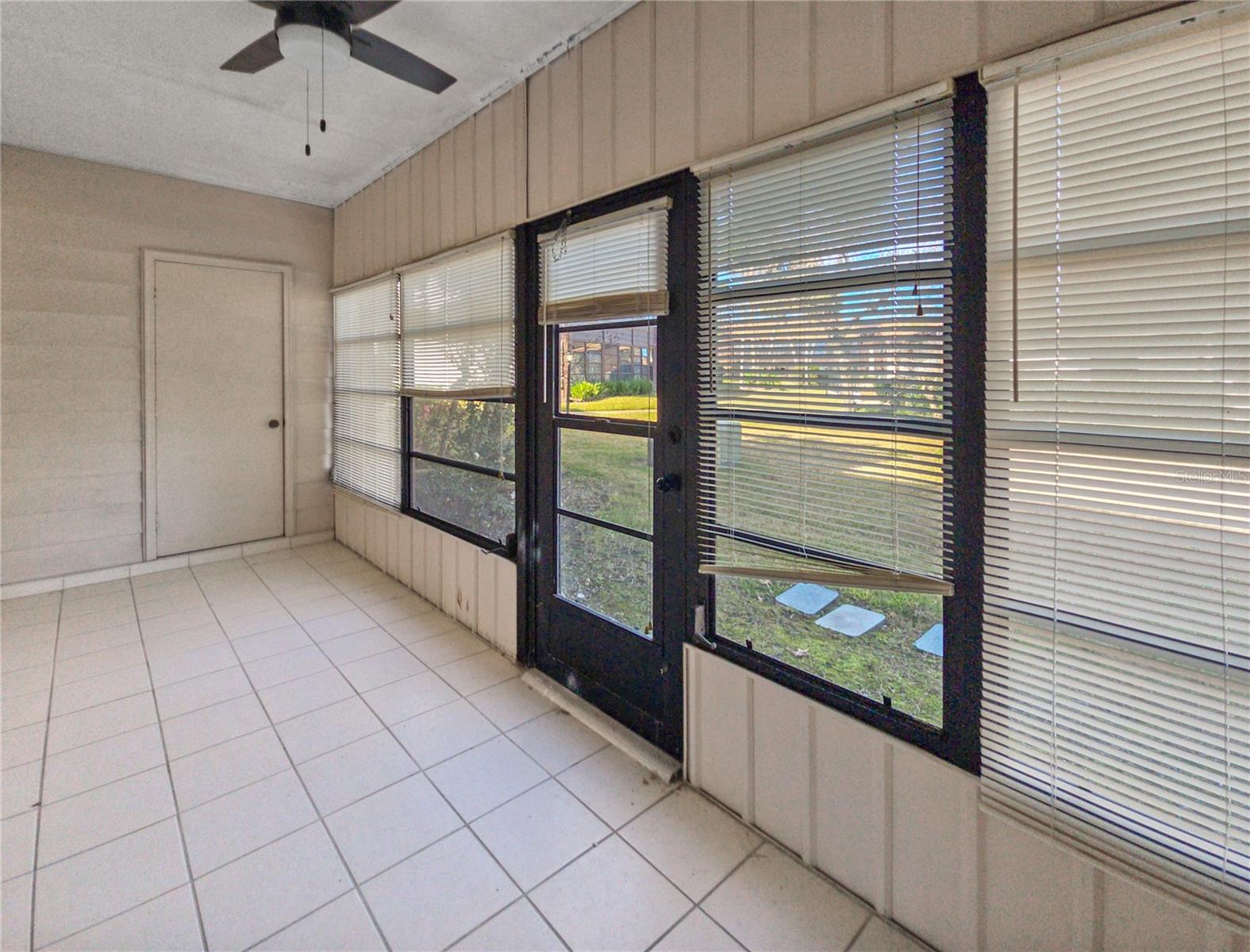 542 FAIRWAYS DR #A, OCALA, FL — photo 11