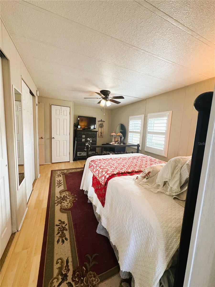 107 ROYAL PALM DR, LEESBURG, FL — photo 33