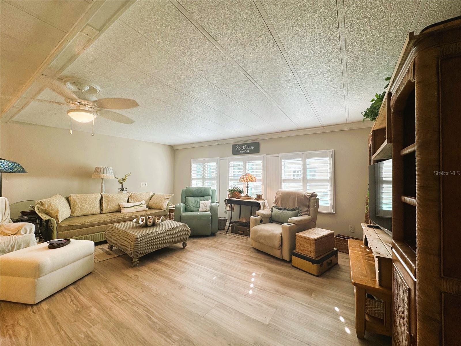 107 ROYAL PALM DR, LEESBURG, FL — photo 51