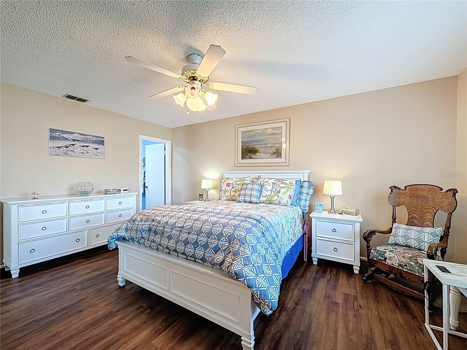 9961 EAGLES POINT CIR #4, PORT RICHEY, FL — photo 16